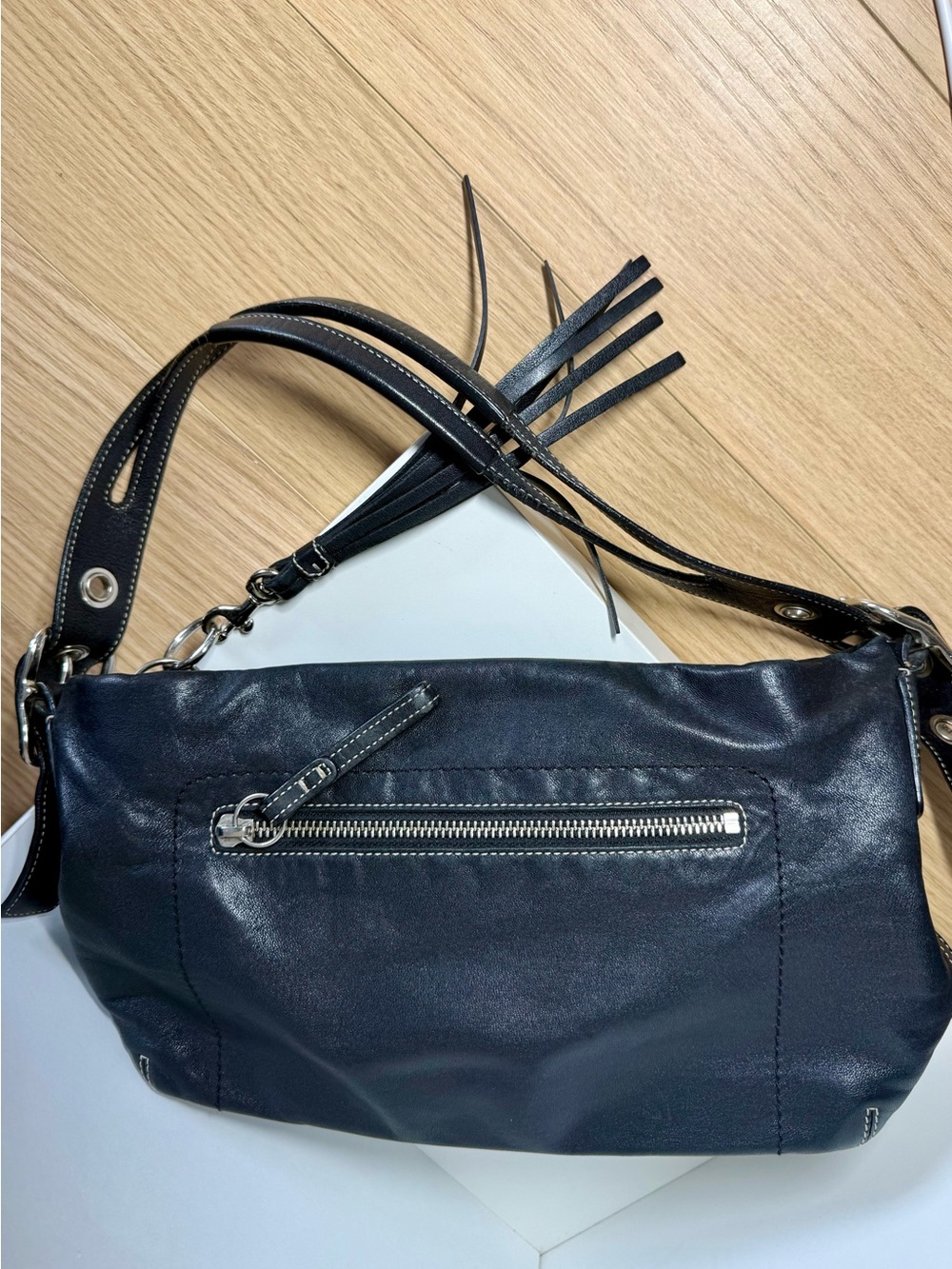 COACH Vintage Y2K East/West Black Leather Shoulder Bag with Tassel - EUC! - Picture 9 of 12